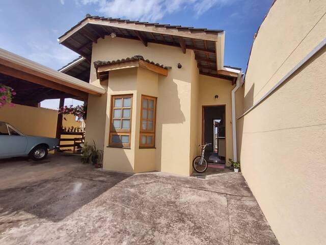 Casa para Venda em Atibaia - 3