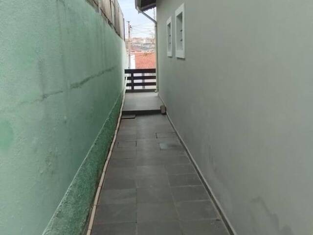 Casa para Venda em Atibaia - 5