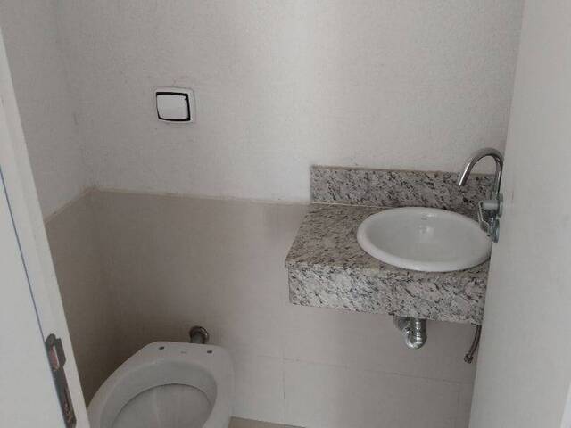 Casa para Venda em Atibaia - 5