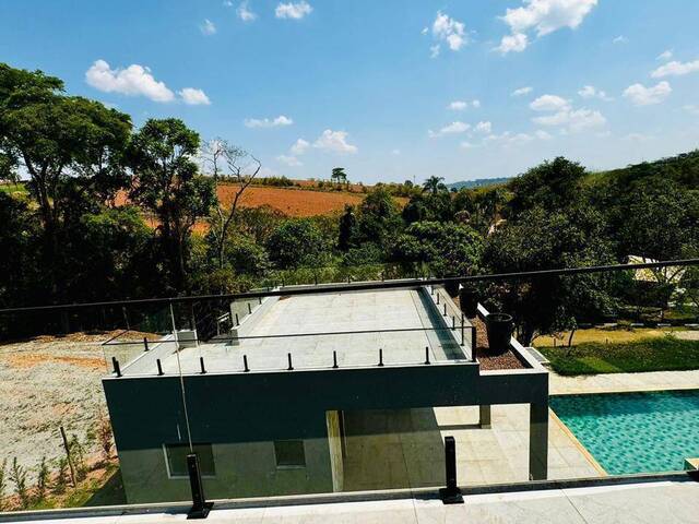 Casa para Venda em Atibaia - 4