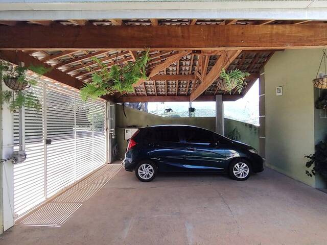 Casa para Venda em Atibaia - 2